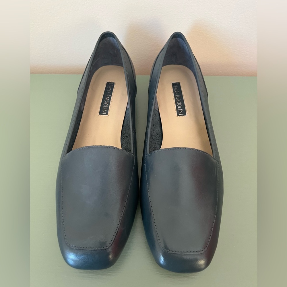 Enzo Liberty Womens Size 9. Blue Leather Flats Loafers Square Toe Shoes
